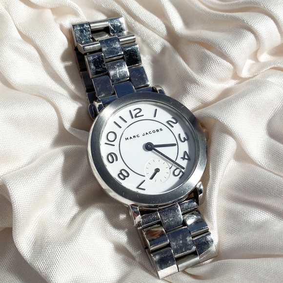 euc Marc Jacobs stainless steel watch - Picture 3 of 9